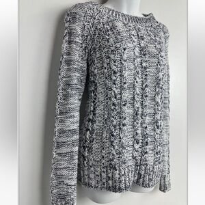 GAP raglan cable knit sweater navy/white